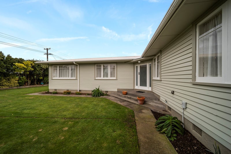 386 South Road, Omata, New Plymouth - Carousel 24