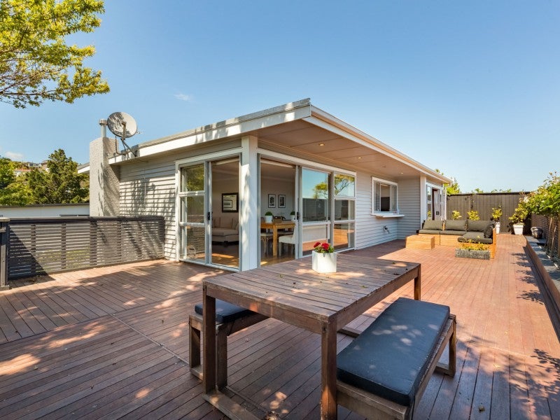 29 Kiriwai Road, Paremata, Porirua - Carousel 2
