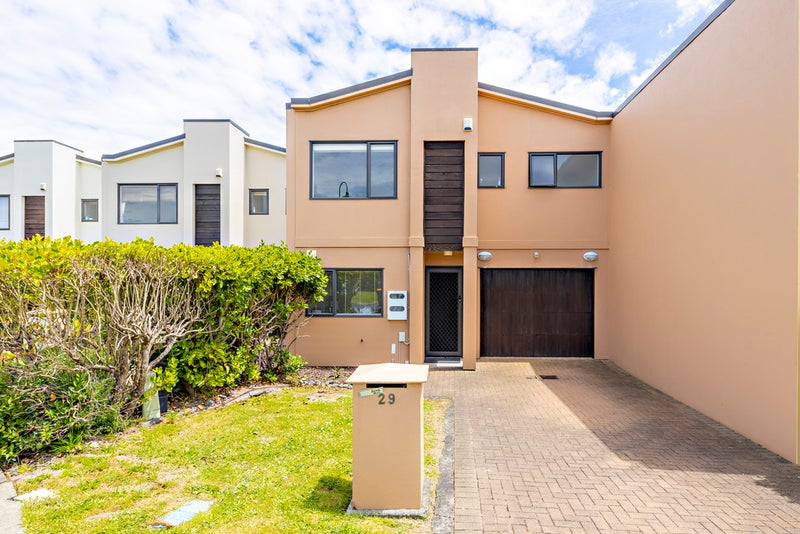 29 Puma Drive, Golflands, Auckland - Carousel 2
