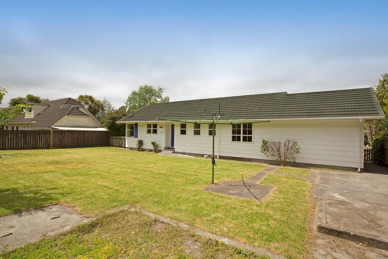 87 Owen Street, Belmont, Lower Hutt - Carousel 20