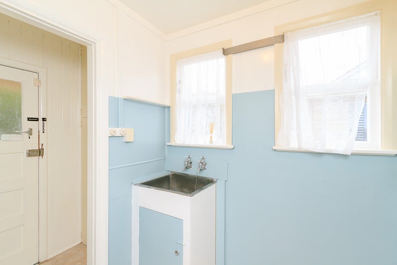 68 Waddington Drive, Naenae, Lower Hutt - Carousel 19