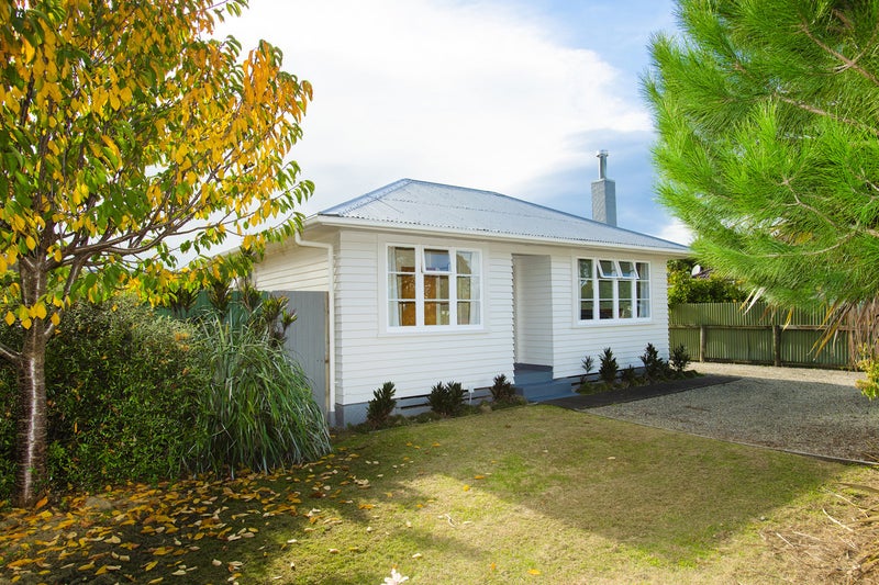 5 Leon Street, Riverdale, Gisborne - Carousel 1