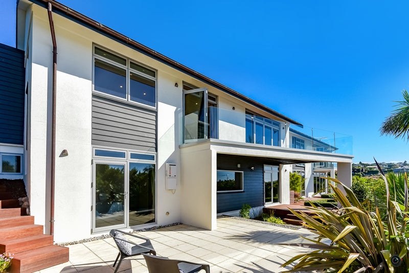 2 Ti Kouka Eco Lane, Redcliffs, Christchurch - Carousel 2