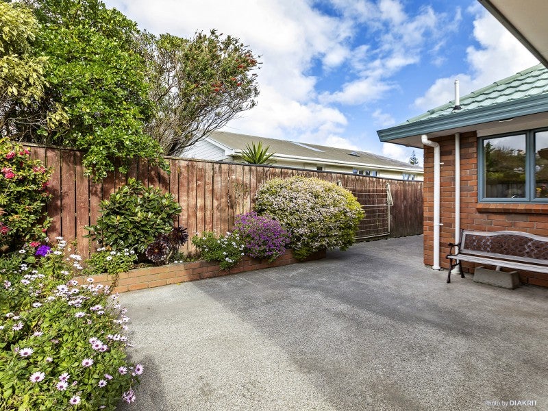 189A The Parade, Island Bay, Wellington - Carousel 2