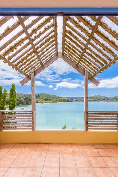 63 Natzka Road, Ostend, Waiheke Island - Carousel 1