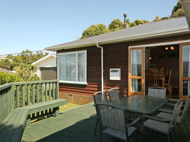 181 Normandale Road, Normandale, Lower Hutt - Carousel 2
