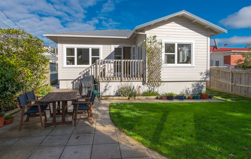 23 Colway Street, Ngaio, Wellington - Carousel 2