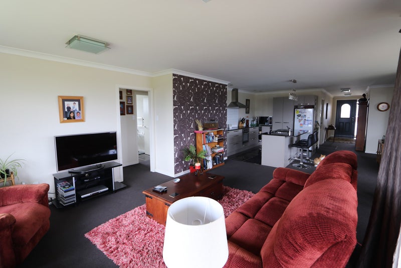 137 Mavora Crescent, Heidelberg, Invercargill - Carousel 2