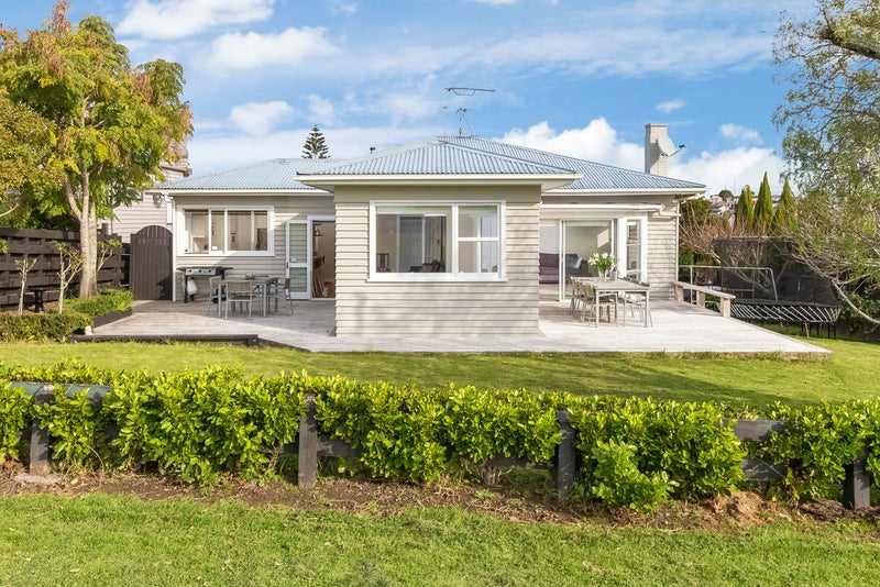 106 Atkin Avenue, Mission Bay, Auckland - Carousel 2
