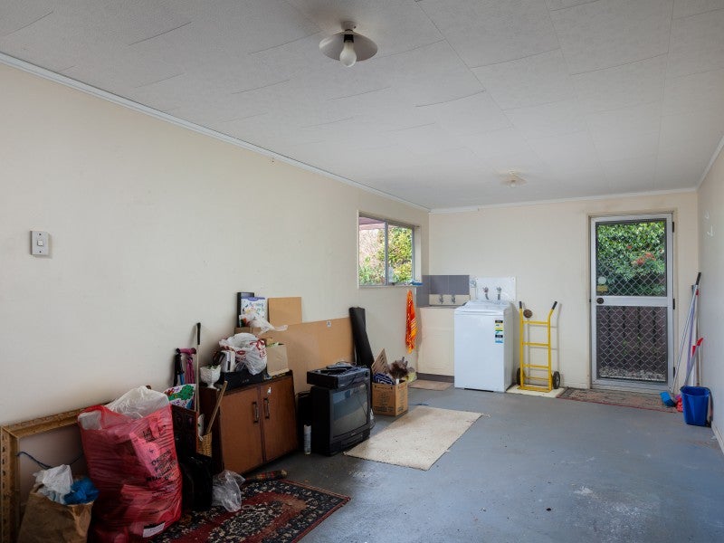 7 Birdwood AVE, Moturoa, New Plymouth - Carousel 15