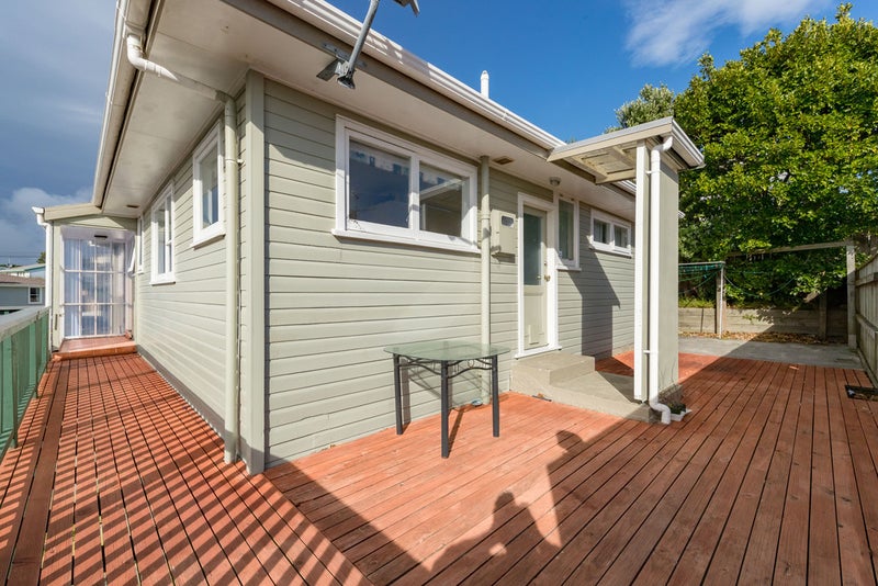10 Te Puke Street, Titahi Bay, Porirua - Carousel 2