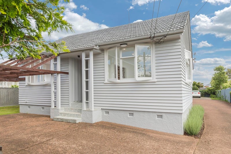 1193A Dominion Road, Mount Roskill, Auckland - Carousel 1