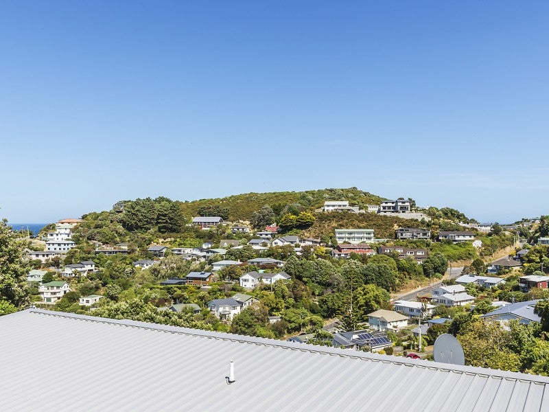 34 Wye Street, Island Bay, Wellington - Carousel 2