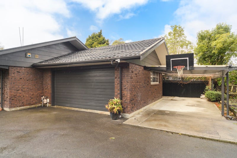 20A Manapouri Crescent, Hokowhitu, Palmerston North - Carousel 20