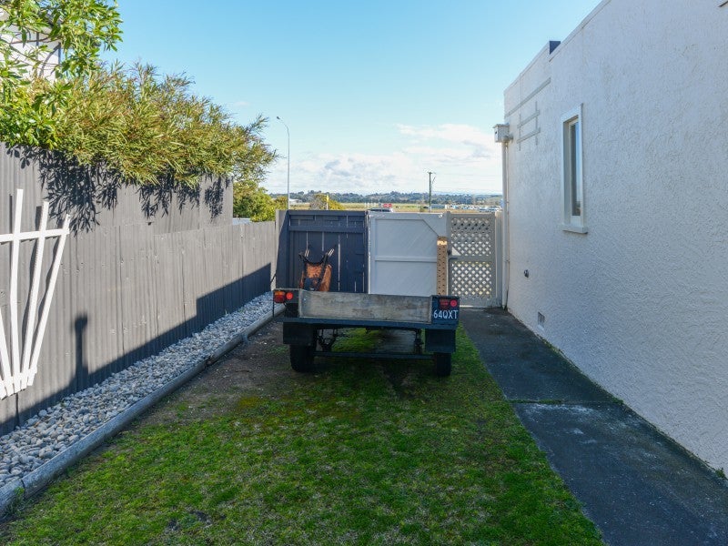 8 Pukeko Place, Westshore, Napier - Carousel 19