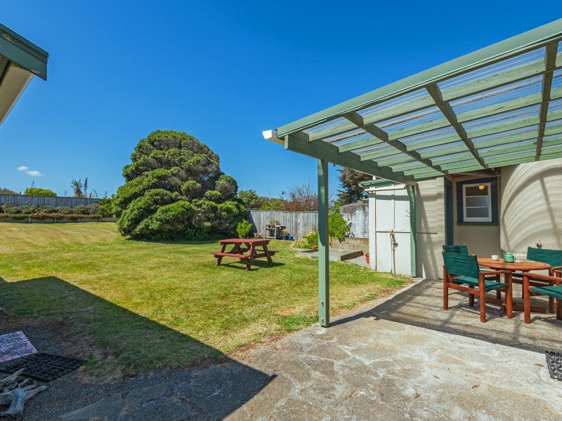 56 Rua Avenue, Waitārere Beach, Levin - Carousel 20