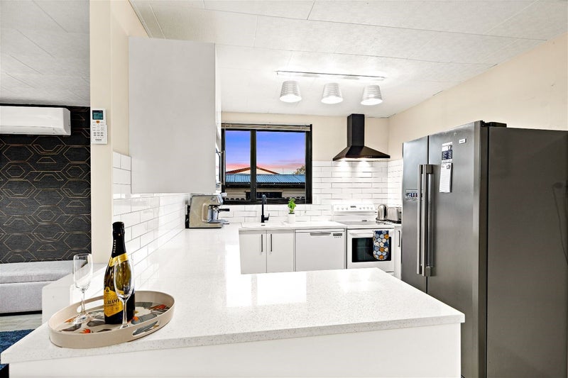 2/7 Ireland Place, Ranui, Auckland - Carousel 2