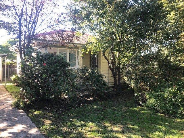 510 Grove Road, Mayfair, Hastings - Carousel 1