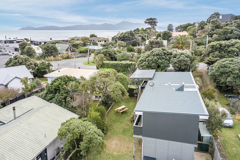 6 Jeep Road, Raumati South, Paraparaumu - Carousel 2