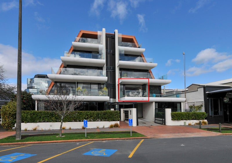 1152 Whakaue Street, Rotorua - Carousel 1