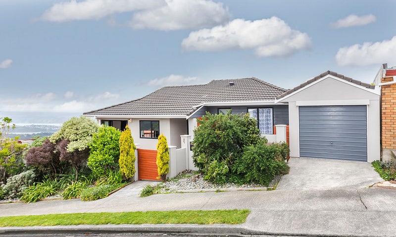 4 Monteith Grove, Brooklyn, Wellington - Carousel 1