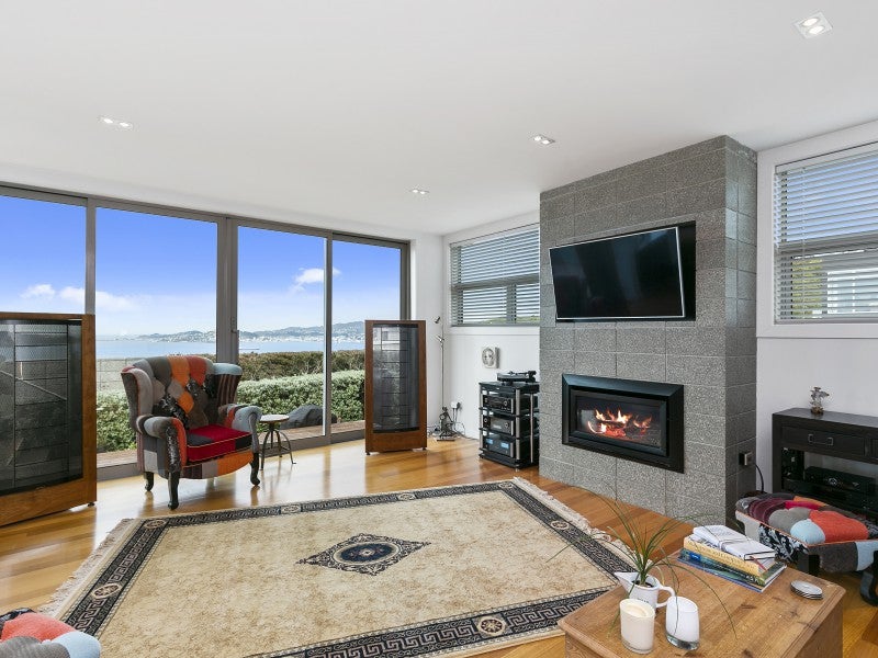 25 Cromwell Point, Newlands, Wellington - Carousel 2