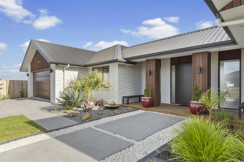 14 Waireka Road, Rototuna North, Hamilton - Carousel 18