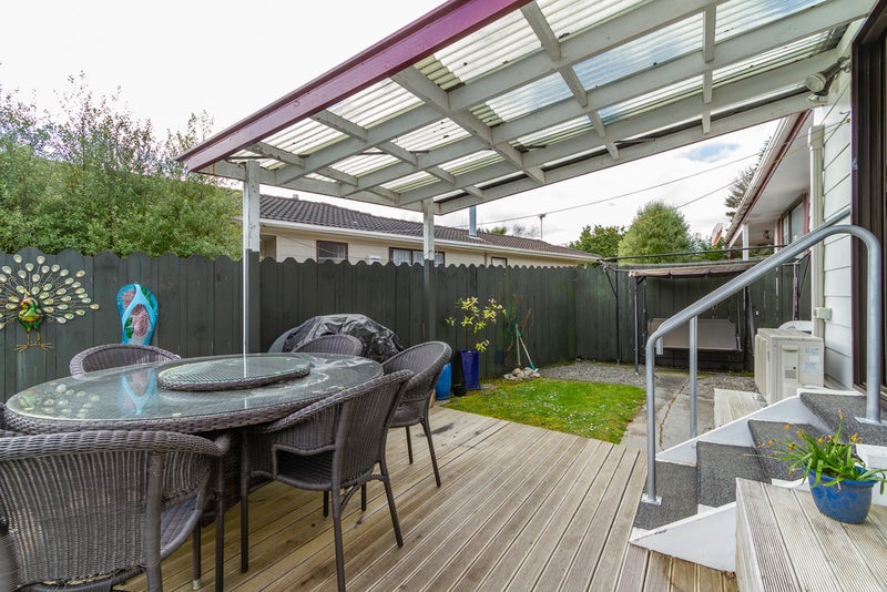 1/5 Amber Grove, Birchville, Upper Hutt - Carousel 2