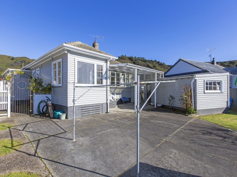 20 Newcombe Street, Naenae, Lower Hutt - Carousel 13