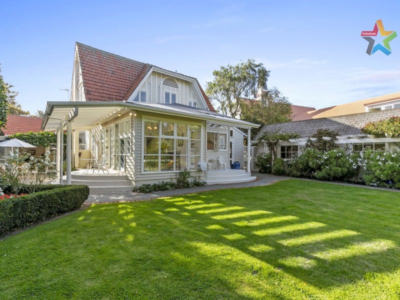 4 Manuka Avenue, Woburn, Lower Hutt - Carousel 2