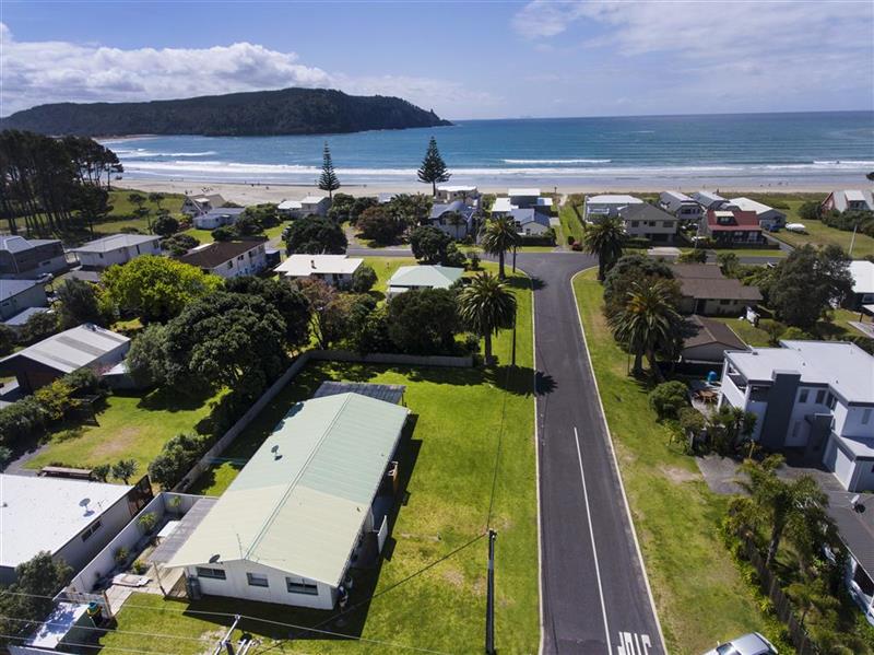 510A Ocean Road, Whangamata, Whangamatā - Carousel 19