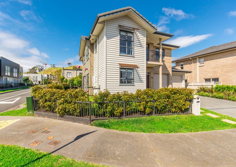22 Vialou Lane, Stonefields, Auckland - Carousel 2