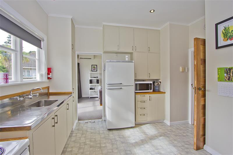 28 Bell Road, Waiwhetu, Lower Hutt - Carousel 2