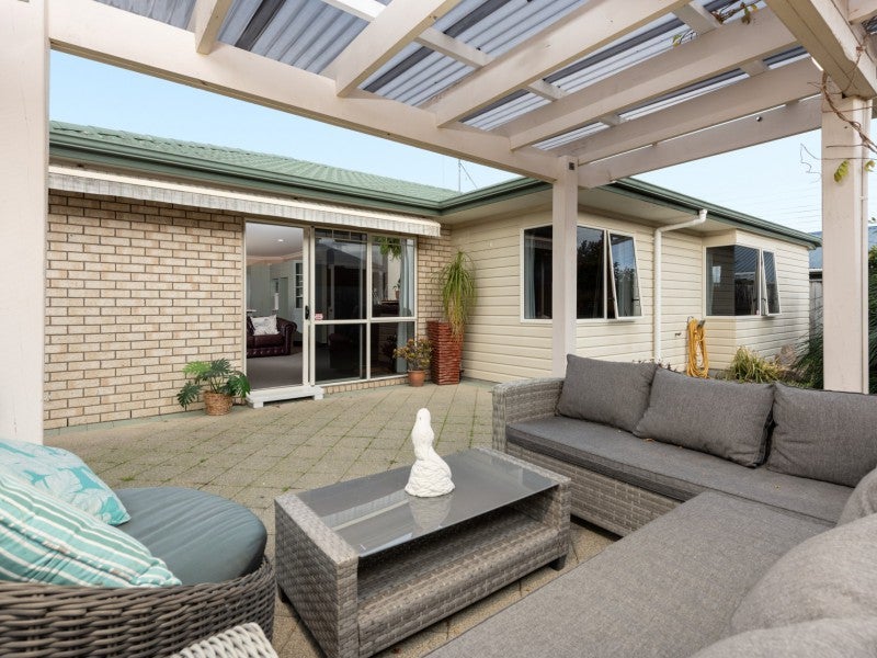 175B Greerton Road, Greerton, Tauranga - Carousel 1