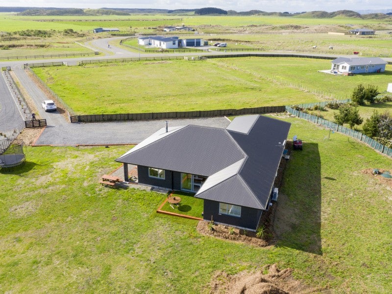 0 Kanuka Rise, Albert Town, Wanaka - Carousel 16