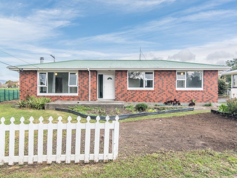 24 Titoki Road, Raumati Beach, Paraparaumu - Carousel 17