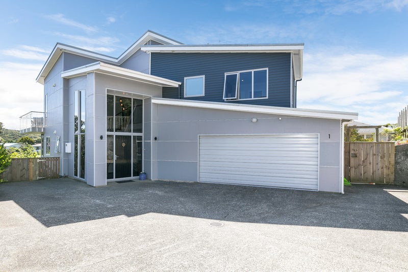 1/40 Poto Road, Normandale, Lower Hutt - Carousel 1