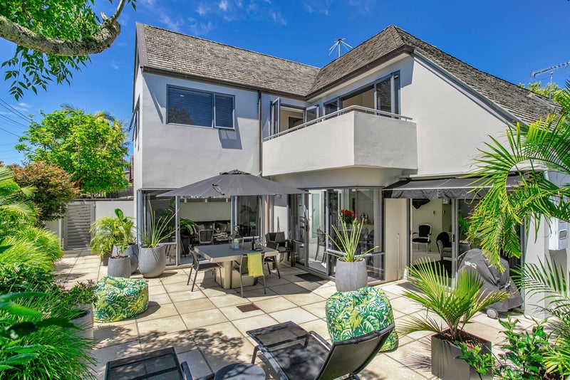 69A Melanesia Road, Kohimarama, Auckland - Carousel 1