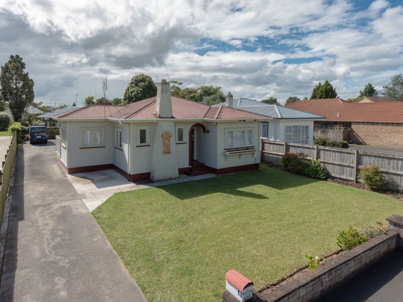 65 Claude Street, Fairfield, Hamilton - Carousel 1