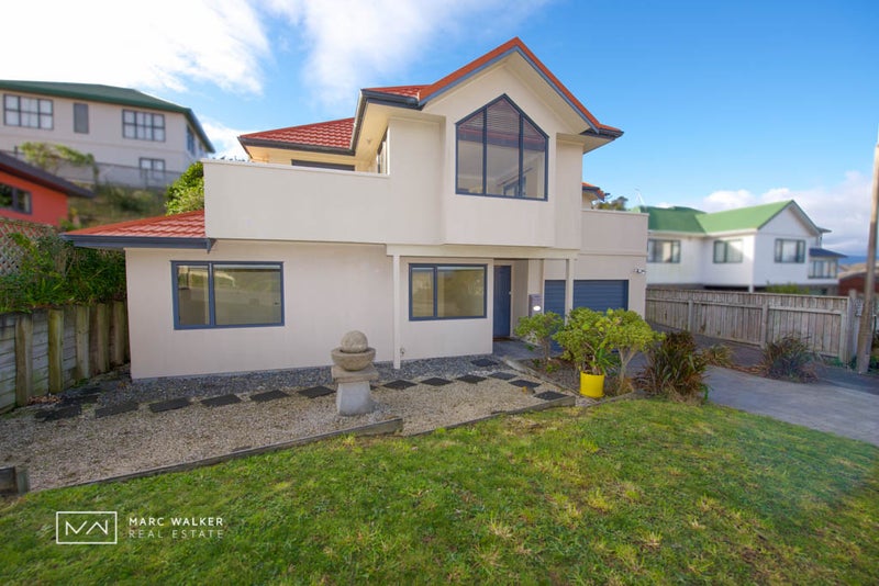 6 Birkhall Grove, Strathmore Park, Wellington - Carousel 2