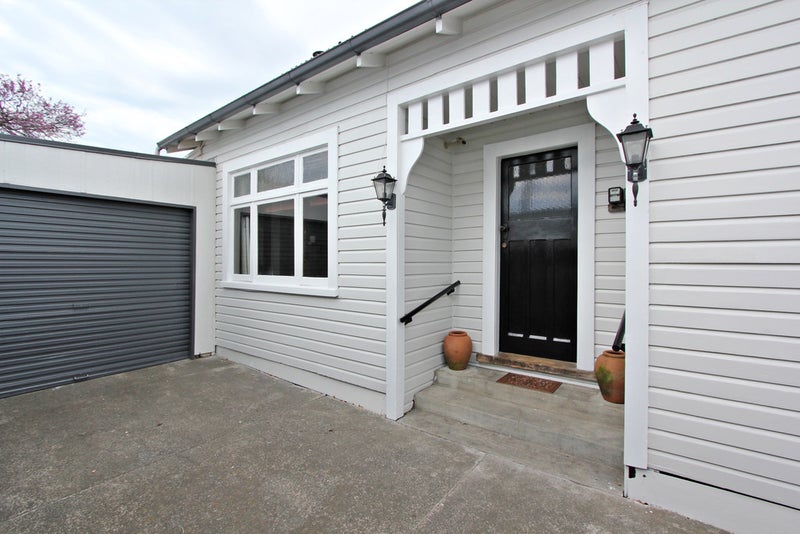 44 Latham Street, Napier South, Napier - Carousel 2