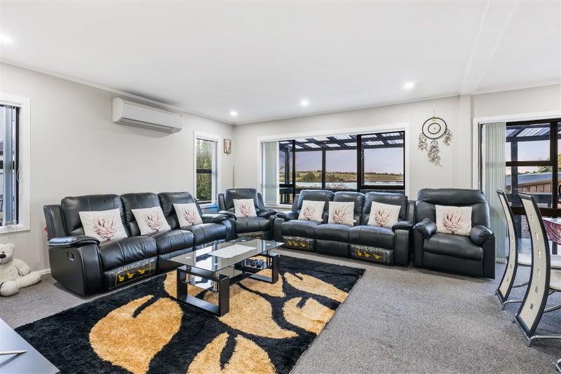 15 Mcmanus Place, Otahuhu, Auckland - Carousel 2