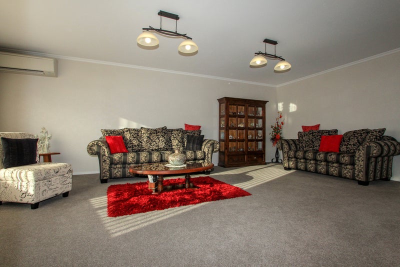 12A Chelmsford ST, WINDSOR, INVERCARGILL - Carousel 2