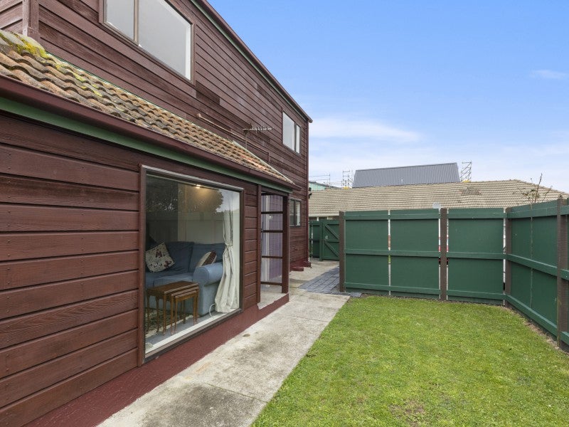 10/17U Randwick Crescent, Moera, Lower Hutt - Carousel 14