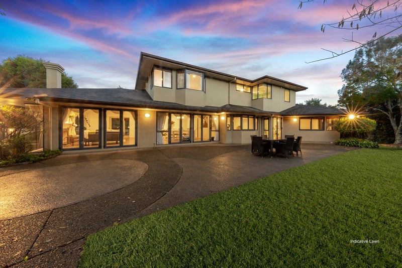12 Del Mar Court, Shamrock Park, Auckland - Carousel 2