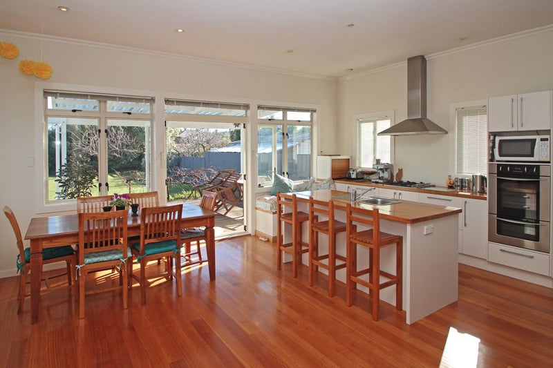 6 Rose Street, Napier South, Napier - Carousel 2