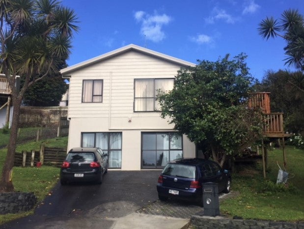 17 Randal Place, Bayview, Auckland - Carousel 1