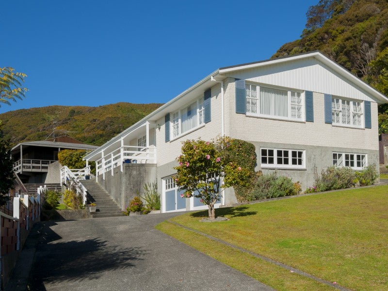 4 Volkner Grove, Waterloo, Lower Hutt - Carousel 14
