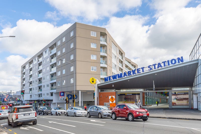 312/26 Remuera Road, Newmarket, Auckland - Carousel 2