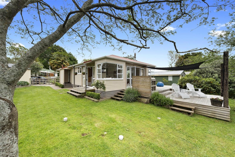 12 Garfield Street, Gordonton - Carousel 1
